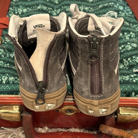 Kids 12 zip up vans - Picture 5 of 7